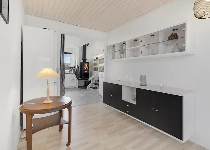 Three-bedroom In Holiday home